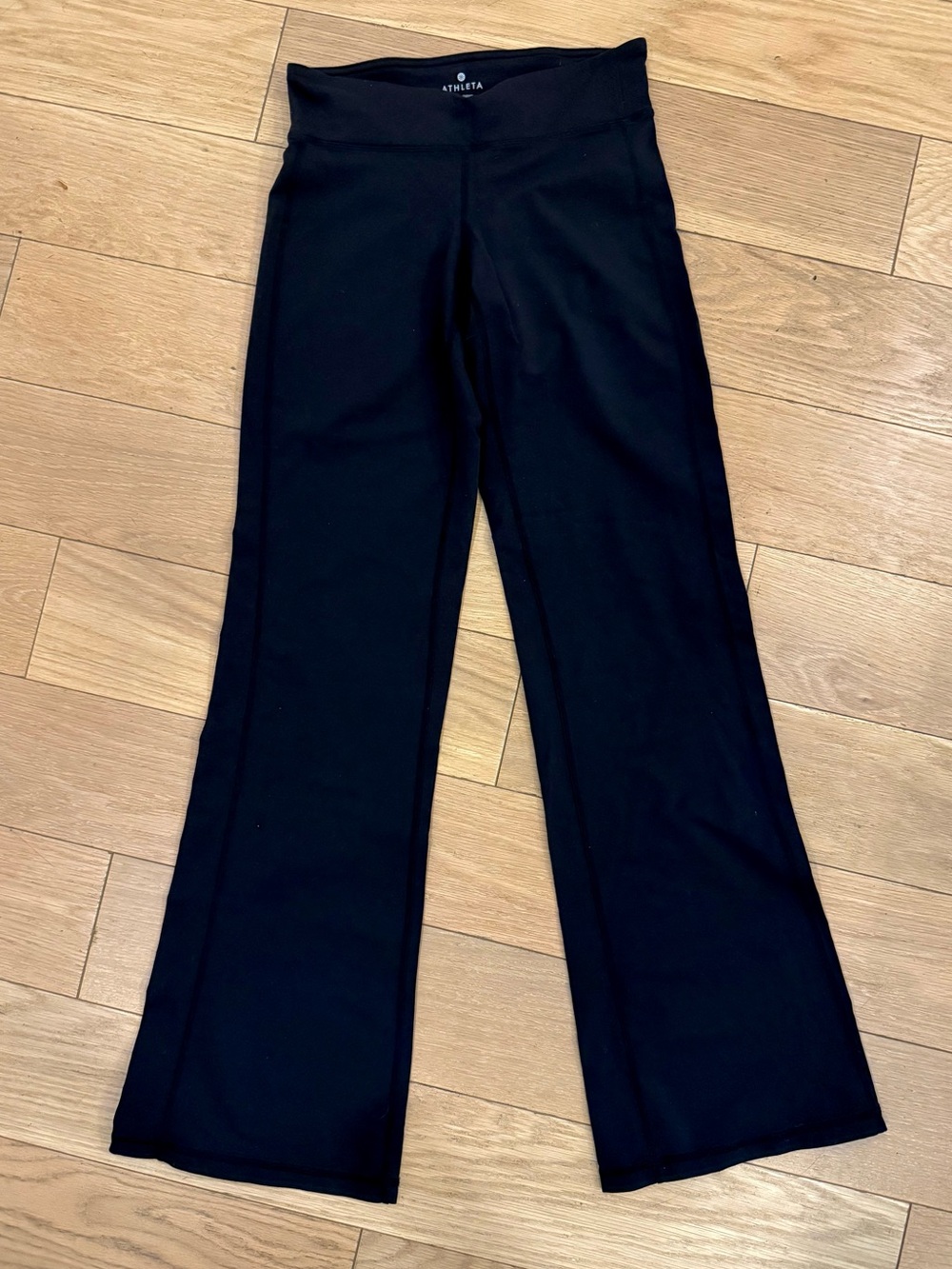 Athleta Kickbooty Wide Leg Yoga Pants